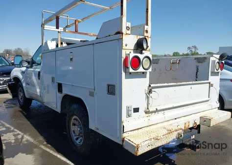 2001 Ford F-250 Xl/Xlt из США, поврежденный, VIN 1FTNF20F71EC91153